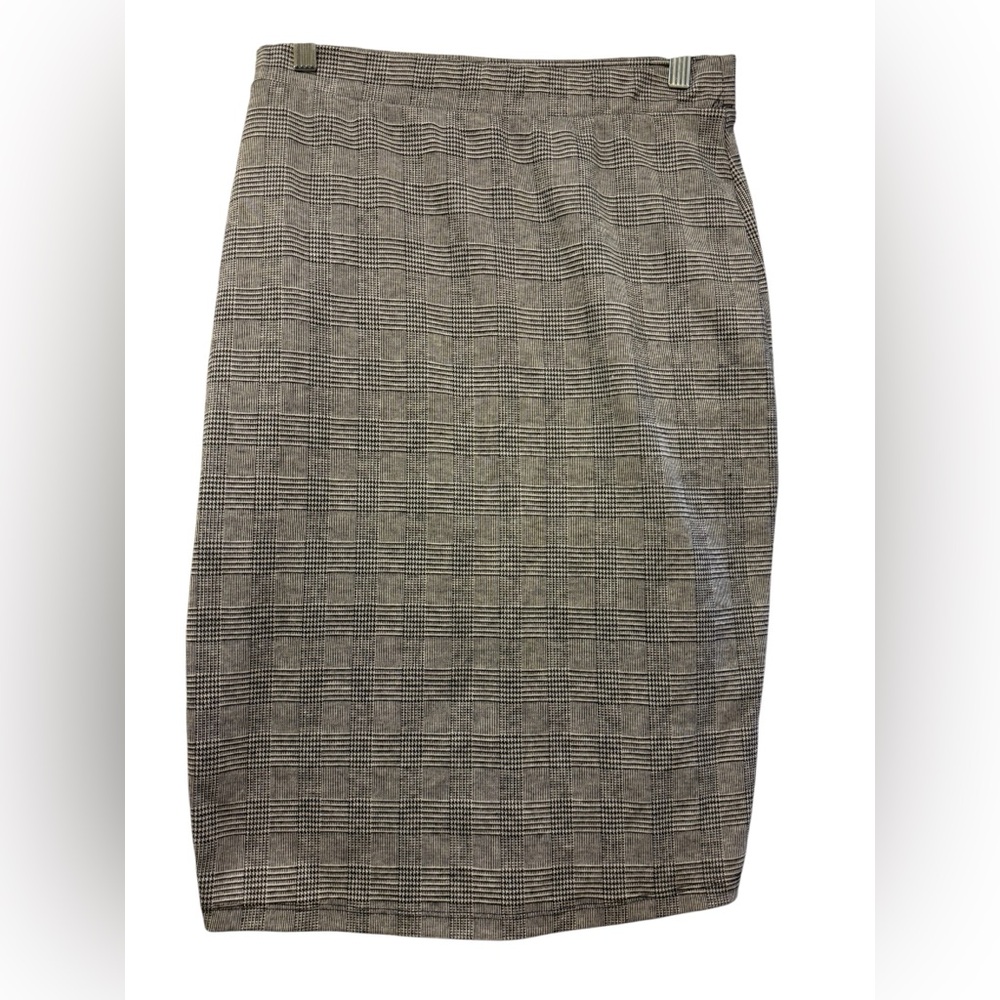 Haute Monde Gray Checkered Pencil Skirt